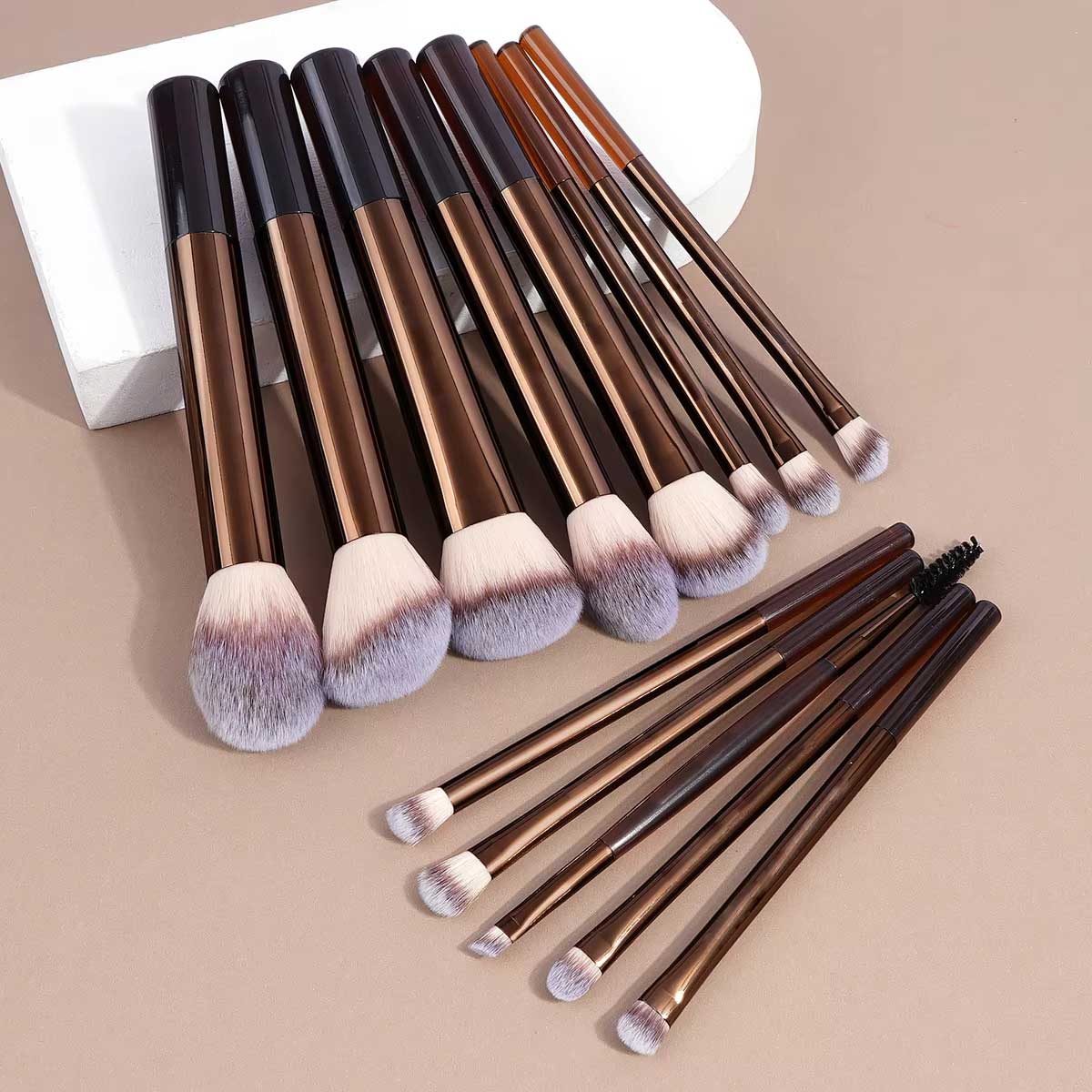 13 adet makyaj fırçası seti fo - Huda Beauty Makeup Brush Set incelemesi ve fiyatı