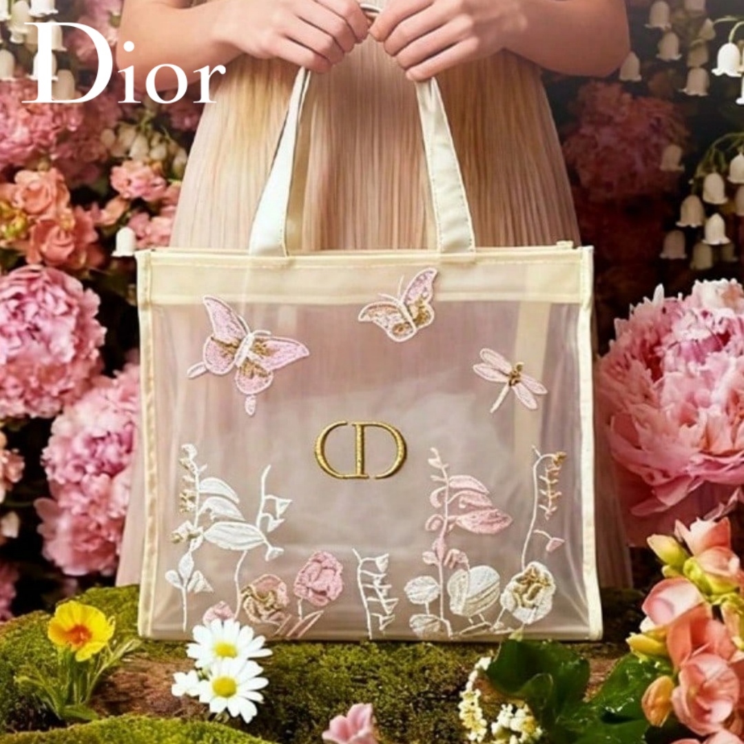 Christian Dior Dior'un Çantası - Beauty Bag Makeup incelemesi ve fiyatı